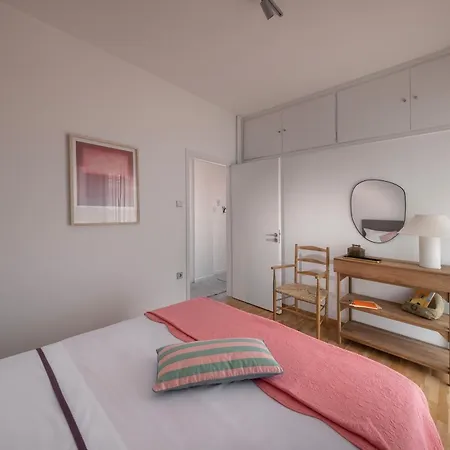 Apartment Modern In Acropolis Area Athens